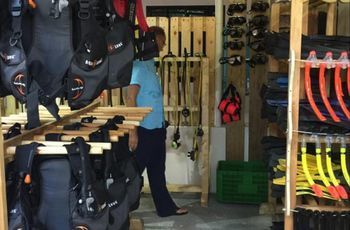 Cokes Surf Camp Hotel Thulusdhoo Buitenkant foto